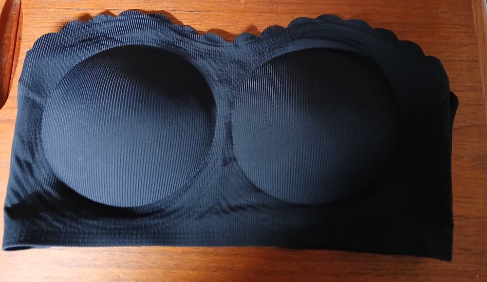 New Black Microfiber Ribbed Strapless Bra Medium Wireless Foam Pads Bandeau